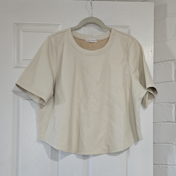 Good American Tops - Good American Beige Short Sleeve Faux Leather Crop Size XL